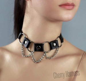 OBROŻA CHOKER NASZYJNIK Z LAŃCUCHEM